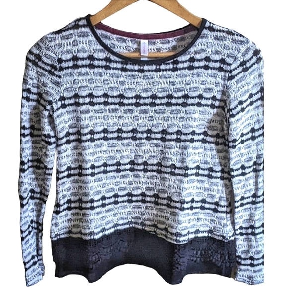 Xhilaration Layered Knit/Crochet Top - Picture 1 of 16